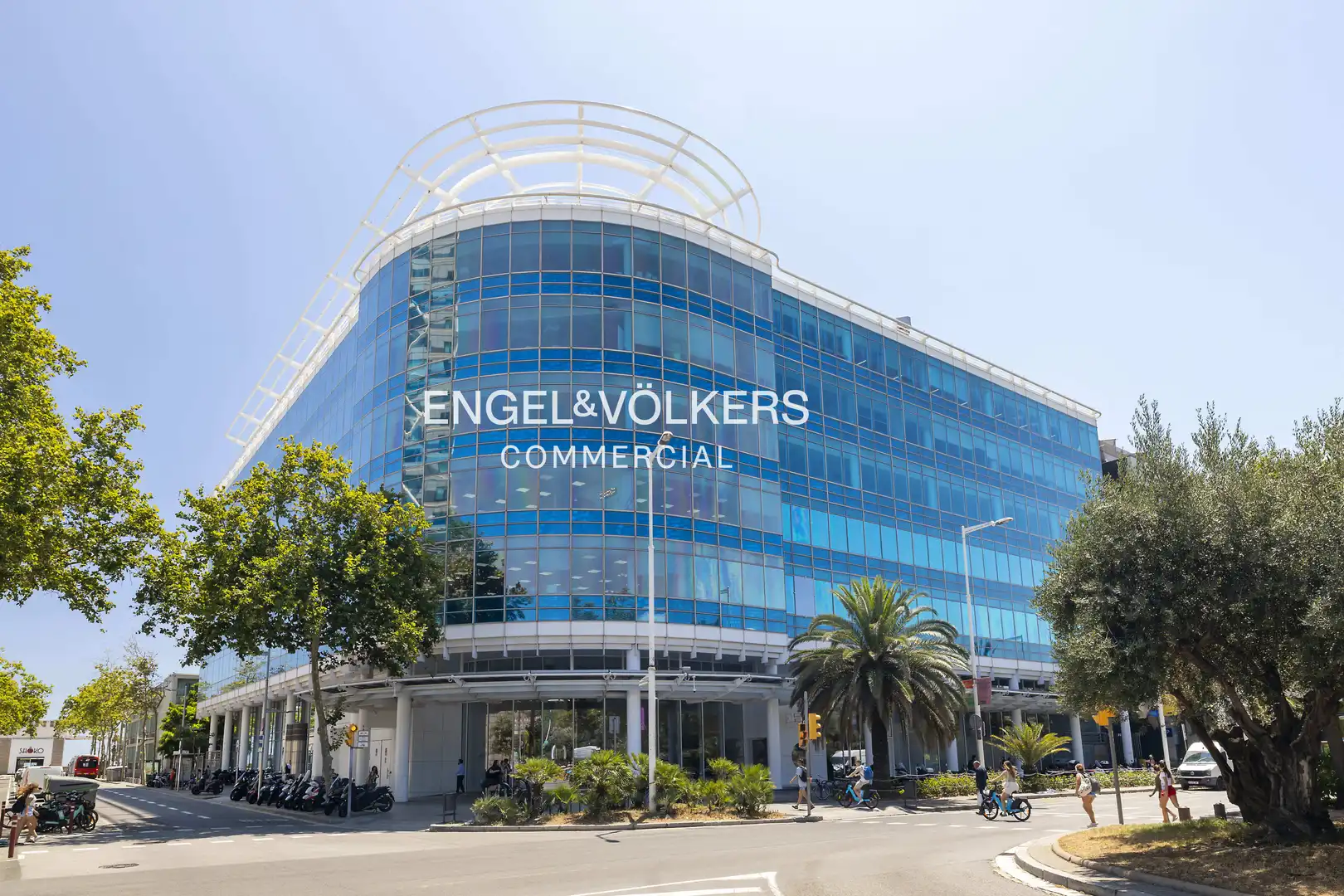 Vista exterior de Oficina de lloguer en Barcelona amb Aire condicionat i Terrassa