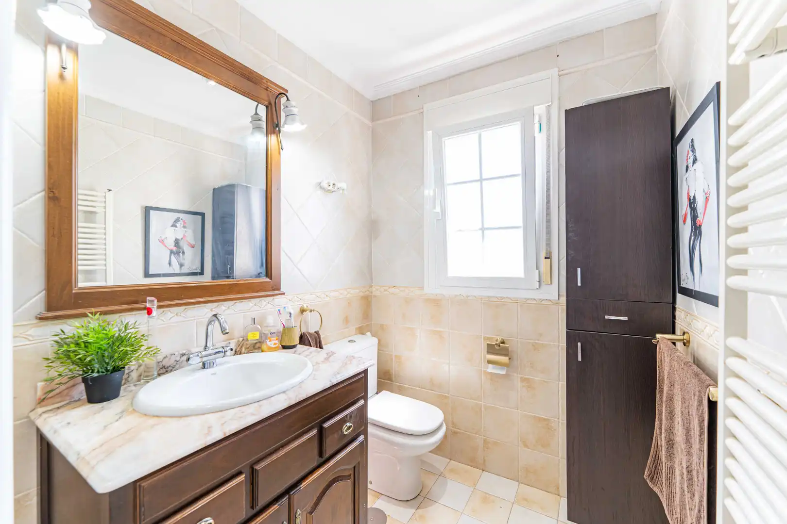 Baño de Casa adosada en venta en Torrelodones con Calefacción, Jardín privado y Terraza