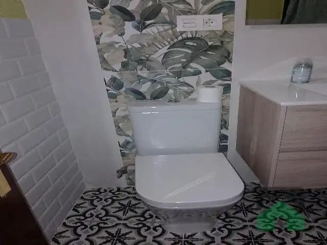 Bathroom of Flat for rent in Gijón   with Heating, Furnished and Oven