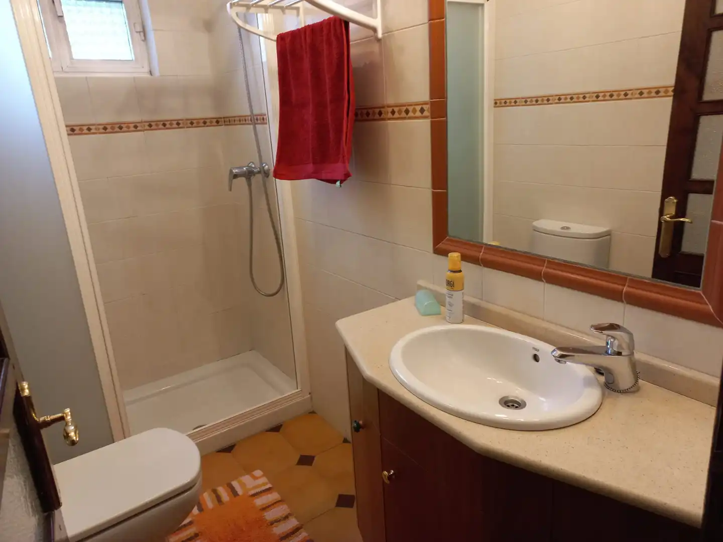 Baño de Casa adosada de alquiler en Santiago de Compostela  con Trastero, Amueblado y Horno