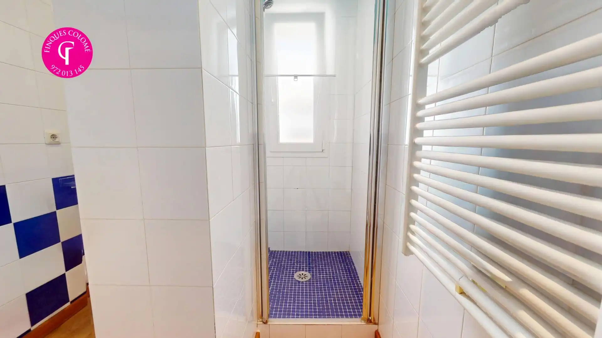 Baño de Ático en venta en Girona con Aire acondicionado, Calefacción y Terraza
