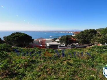 Terreno residenziale in vendita a Carrer de la Pujada del Puig Rom