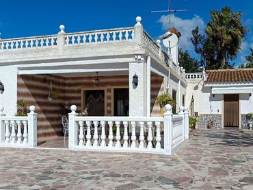 Maison avec piscine à vendre à Albatera