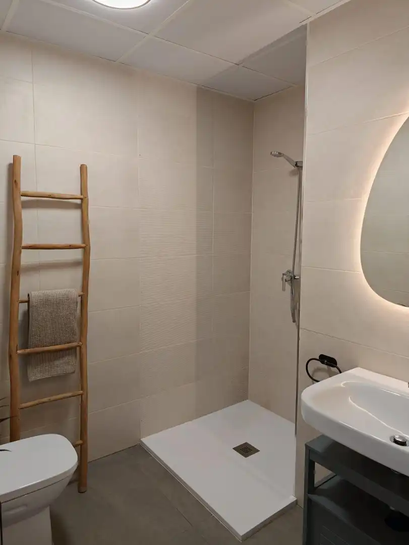 Penthouse with pool for sale in Casines, imagen 9