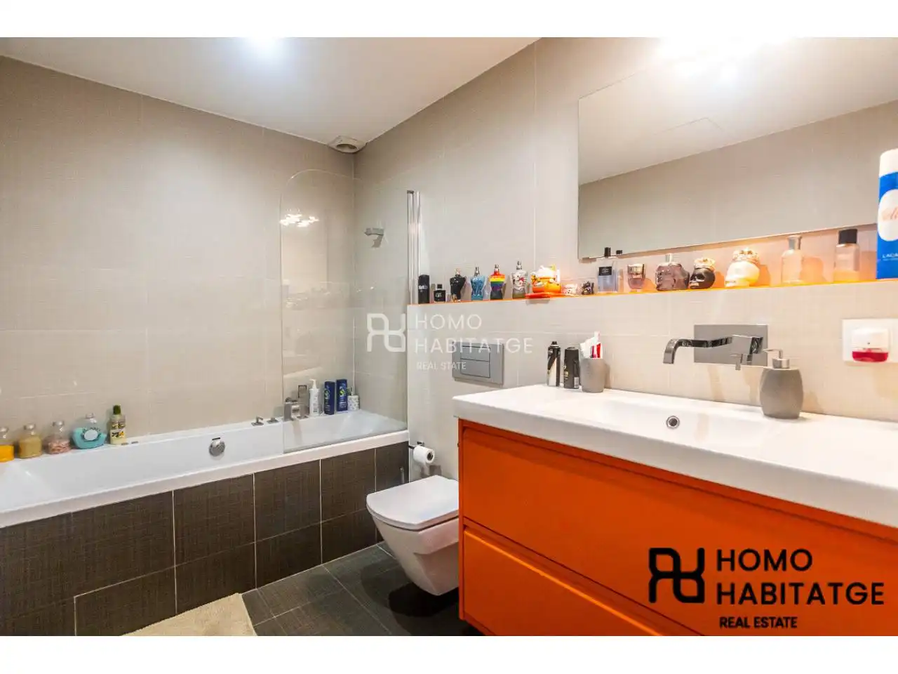 Baño de Casa o chalet en venta en Sabadell con Aire acondicionado, Calefacción y Terraza