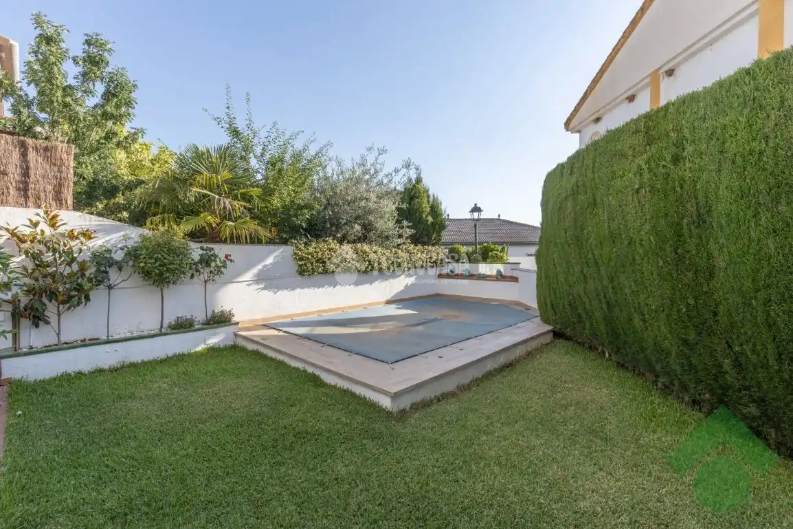 Jardí de Casa o xalet en venda en Albolote