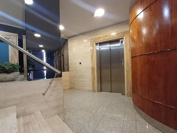 Piso en venta en Vigo  con Calefacción, Terraza y Trastero