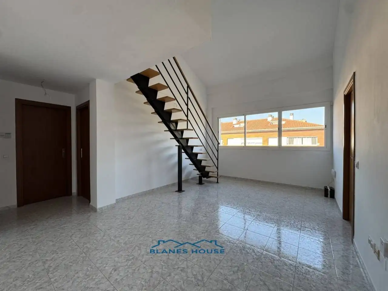 Sala d'estar de Dúplex en venda en Lloret de Mar amb Aire condicionat, Terrassa i Traster