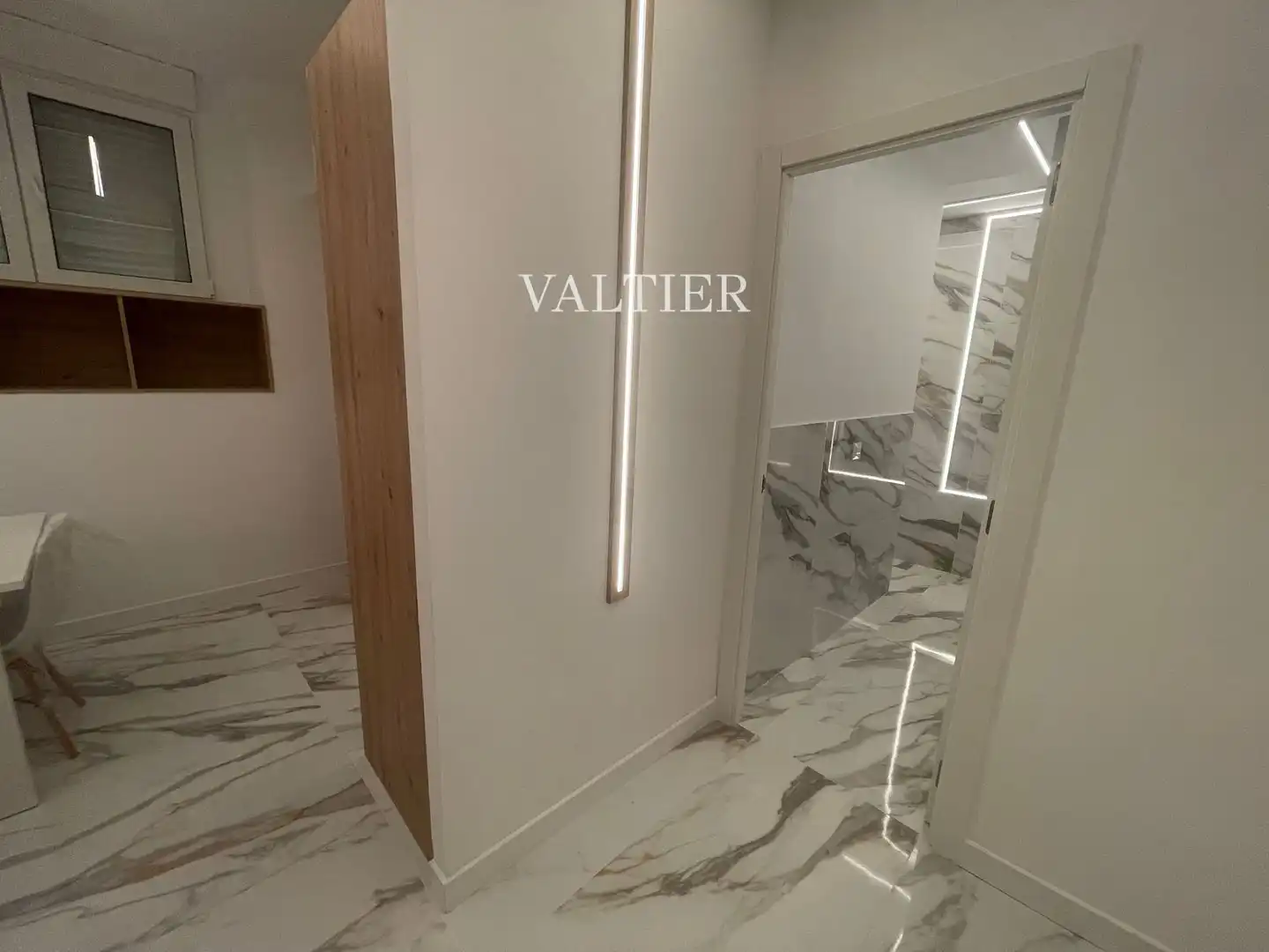 Bathroom of Flat for rent in Madrid  with Air Conditioner, Heating and Furnished