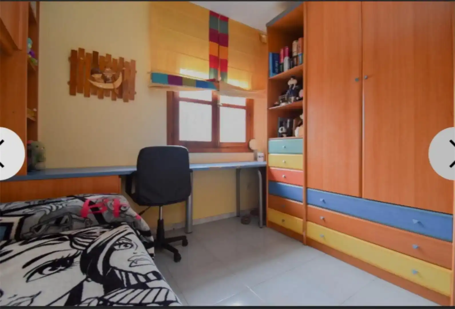 Habitación de Casa adosada en venta en Baza con Aire acondicionado, Amueblado y Balcón