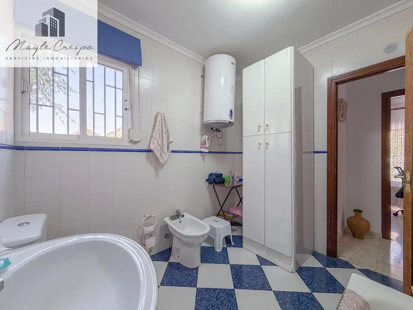 Bathroom of Houses for sale in Pinos Genil  with Heating, Private garden and Terrace