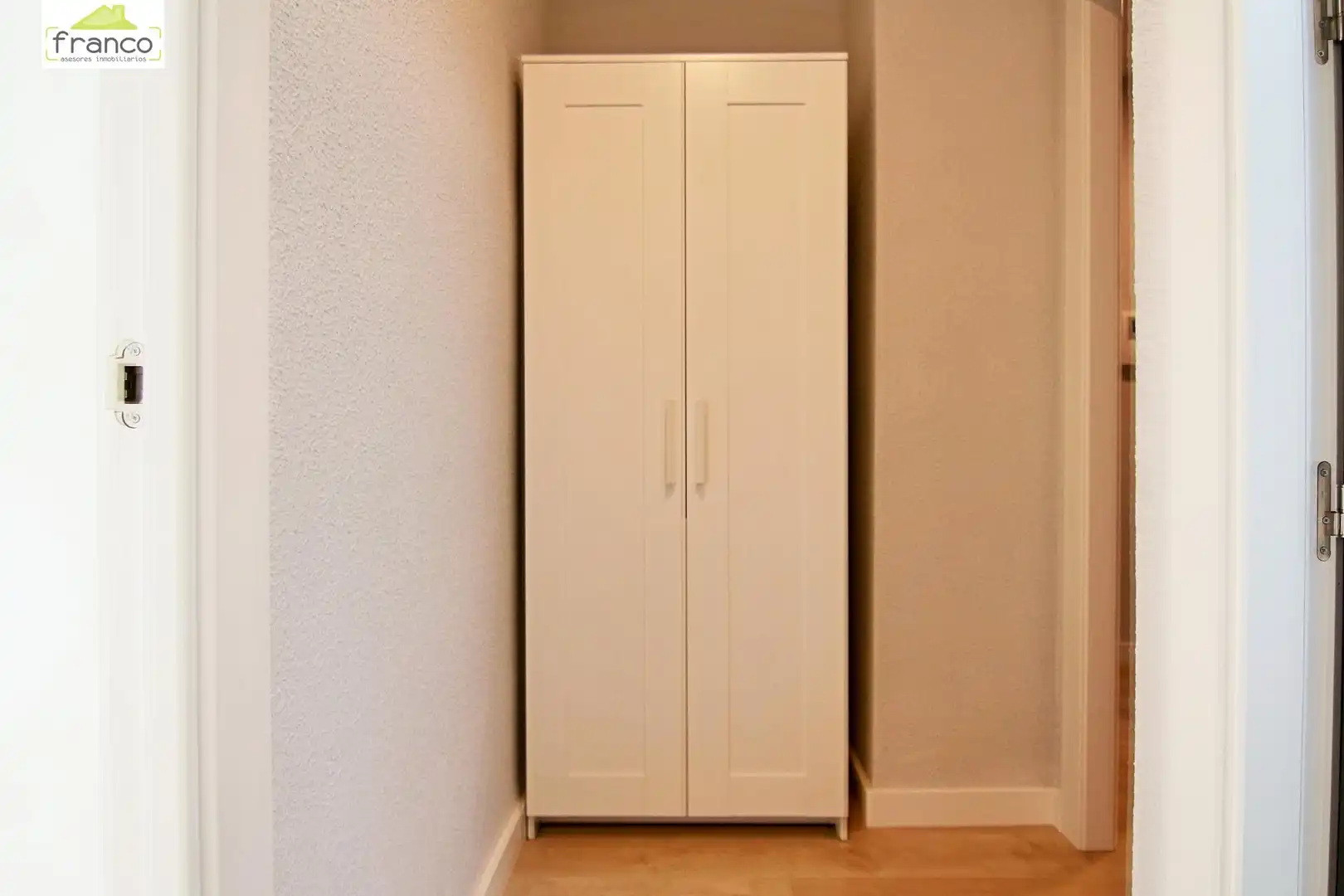 Dormitori de Apartament de lloguer en Murcia amb Aire condicionat, Calefacció i Terrassa