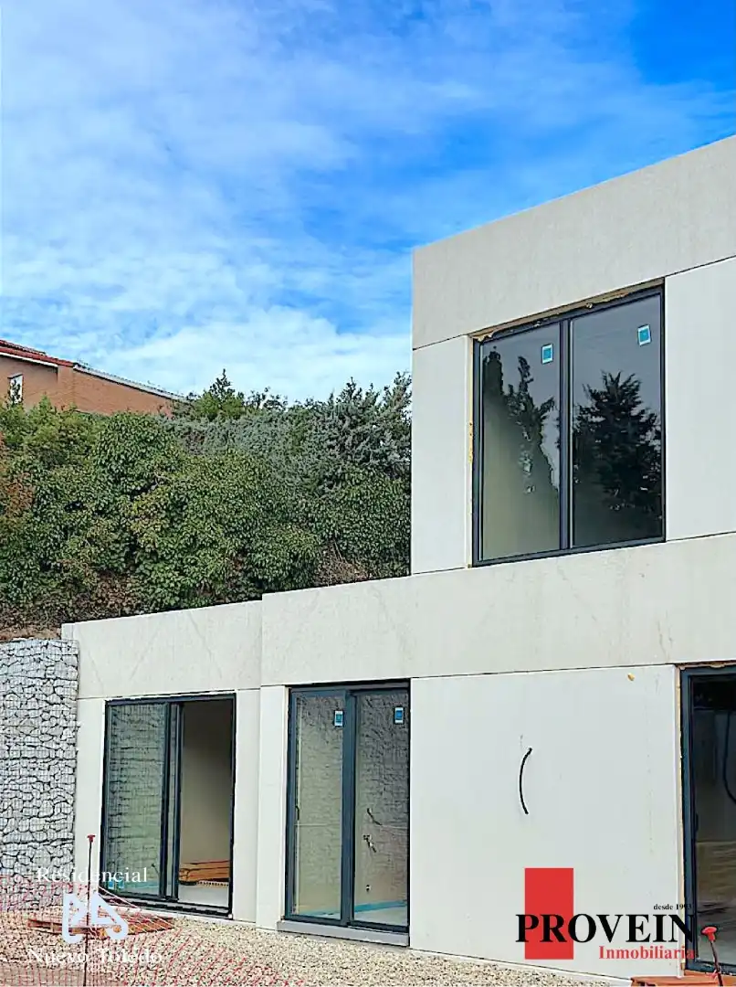 Casa adosada en venta en Calle Carretas, Santa Cruz del Retamar pueblo