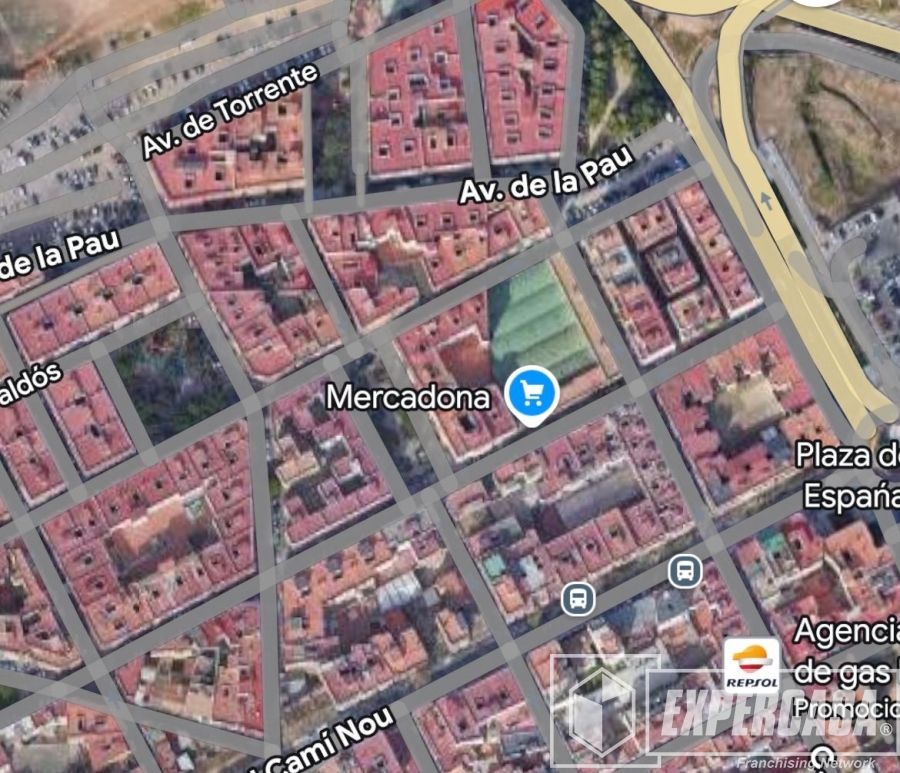 Vista exterior de Edifici en venda en Xirivella