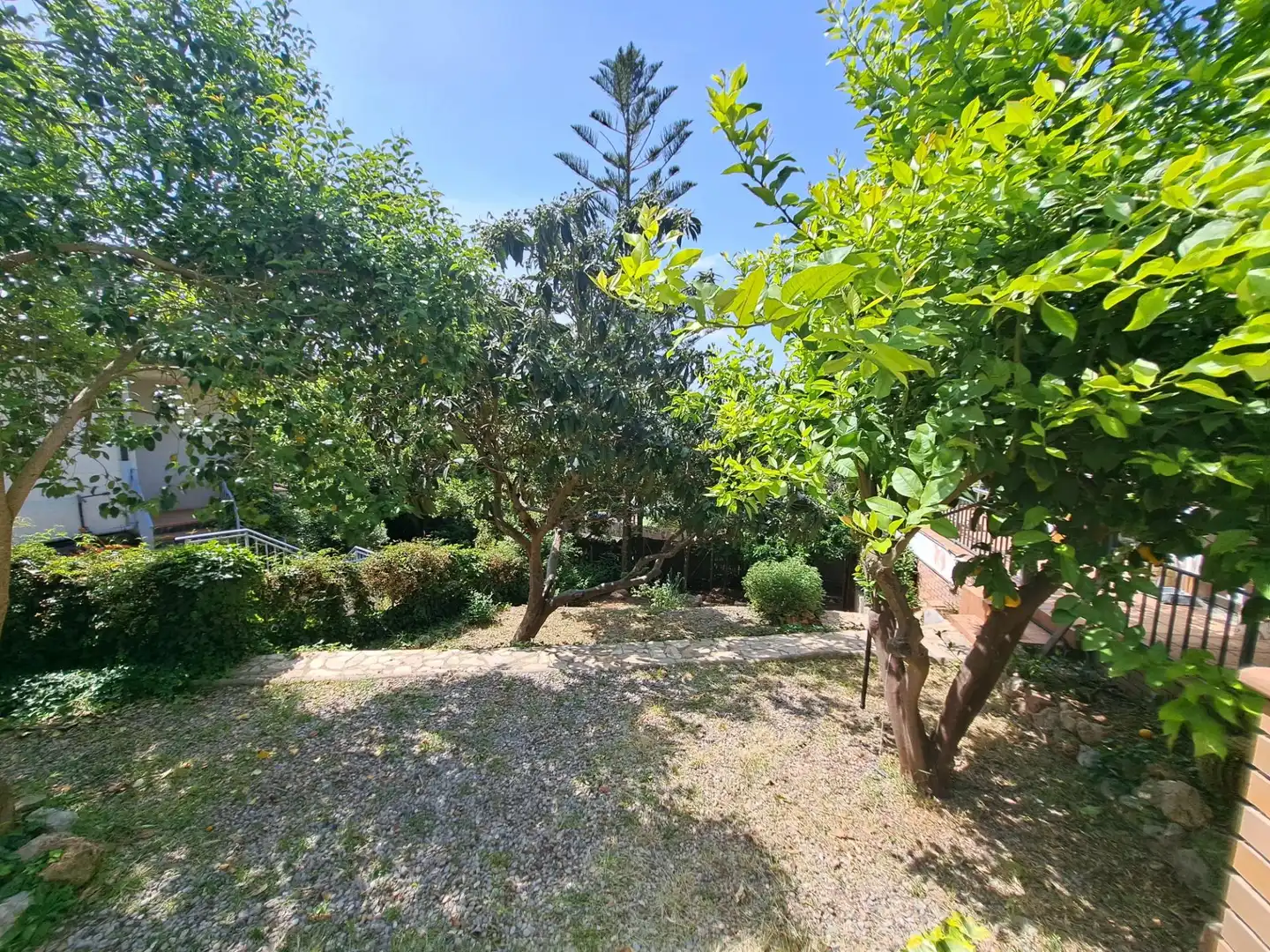Jardí de Casa o xalet en venda en Castellví de Rosanes amb Calefacció, Jardí privat i Terrassa