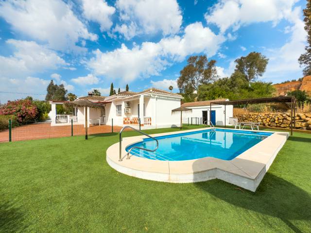 Casa-chalet en Venta en Pizarra