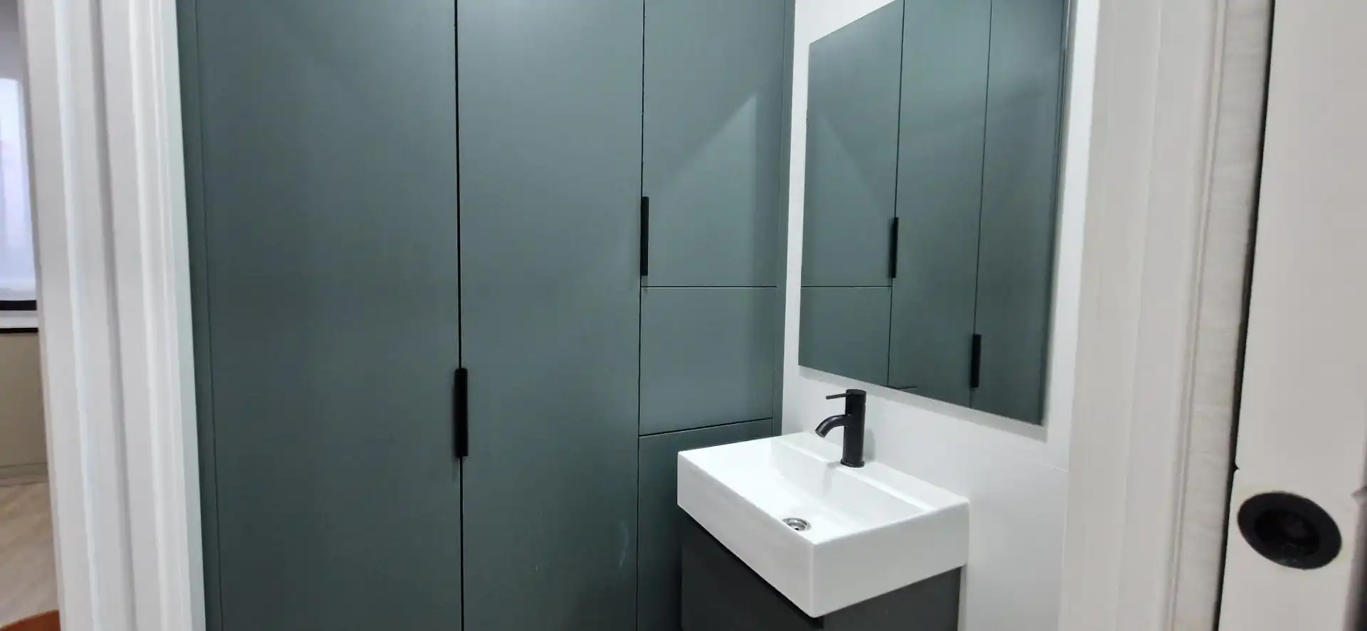 Bathroom of Apartments for rent in Córdoba  with Air Conditioner, Heating and Private garden