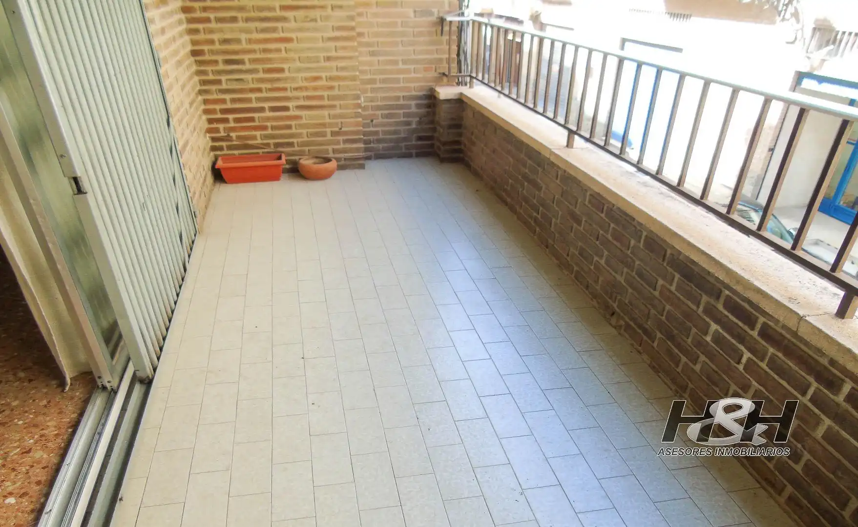 Terrassa de Pis de lloguer en Valencia amb Terrassa, Traster i Balcó