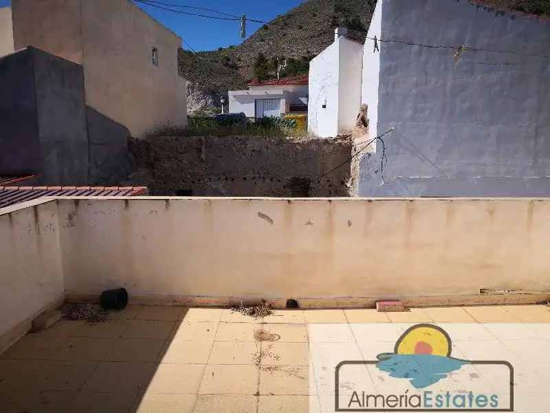 Jardí de Casa o xalet en venda en Somontín