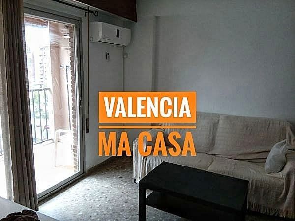Dormitori de Pis de lloguer en  Valencia Capital amb Aire condicionat, Calefacció i Moblat