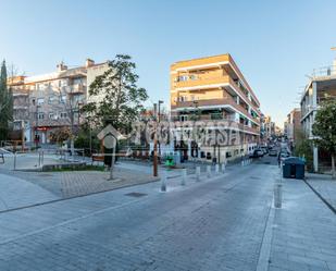 Vista exterior de Casa adosada en venda en Majadahonda amb Traster