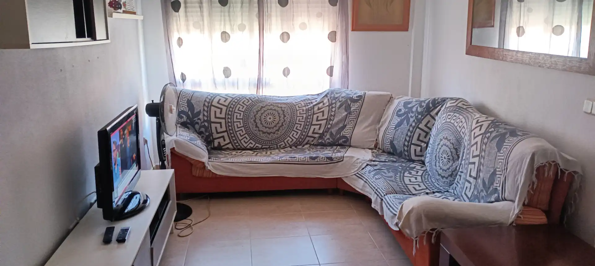 Sala de estar de Planta baja en venta en La Unión con Horno y Internet