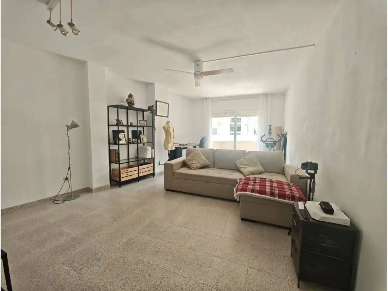 Living room of Flat for sale in Blanes  with Terrace