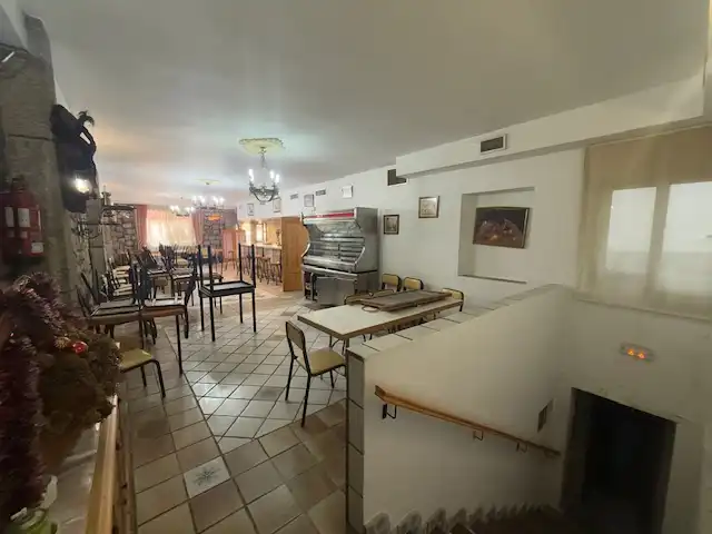 Geschaftsraum zum Verkauf in Valdemorillo mit Terrasse