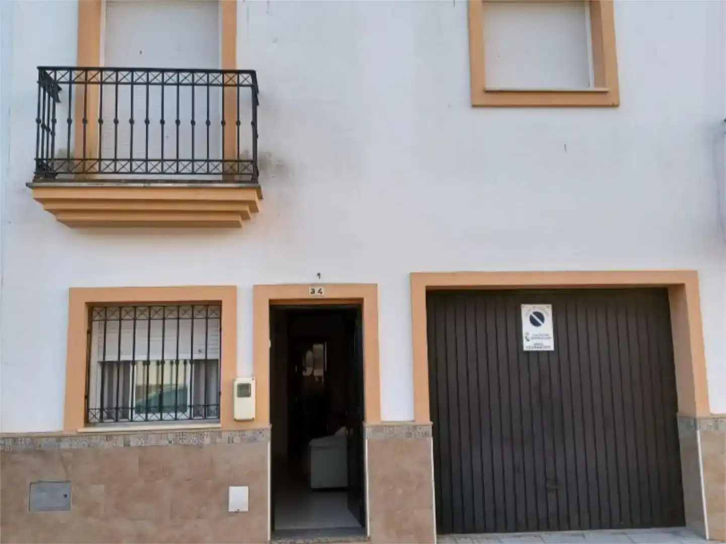 Vista exterior de Pis en venda en San Bartolomé de la Torre amb Balcó