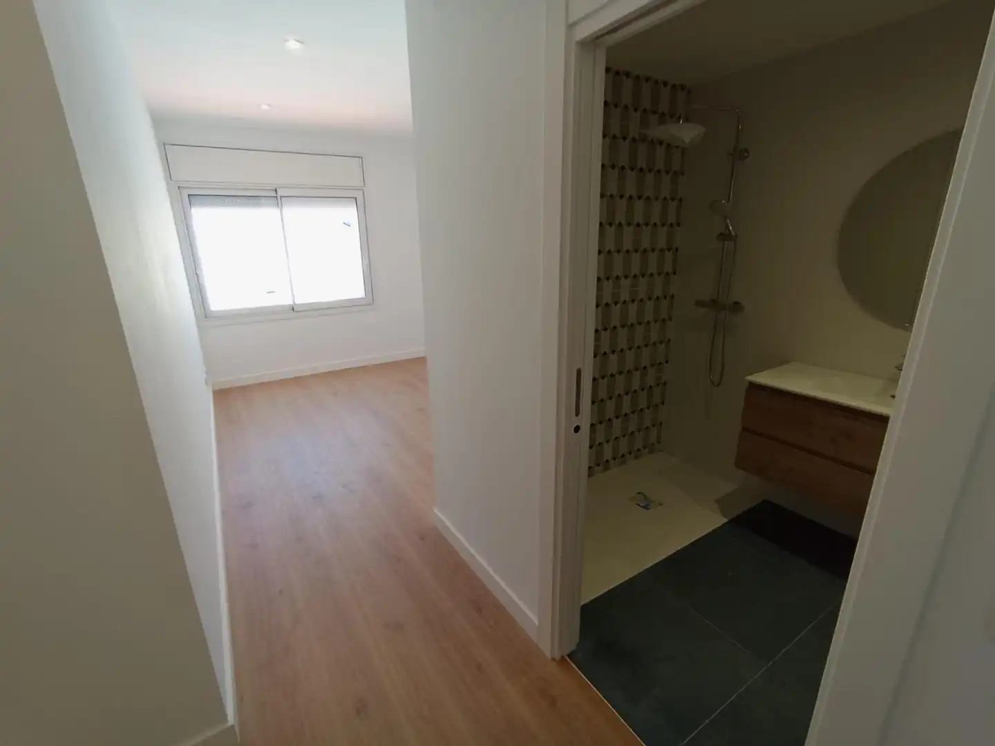 Bedroom of Flat for rent in Mataró  with Air Conditioner and Balcony