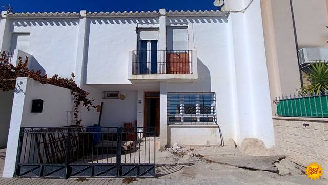 Casa adosada en Venta en Vélez-Blanco