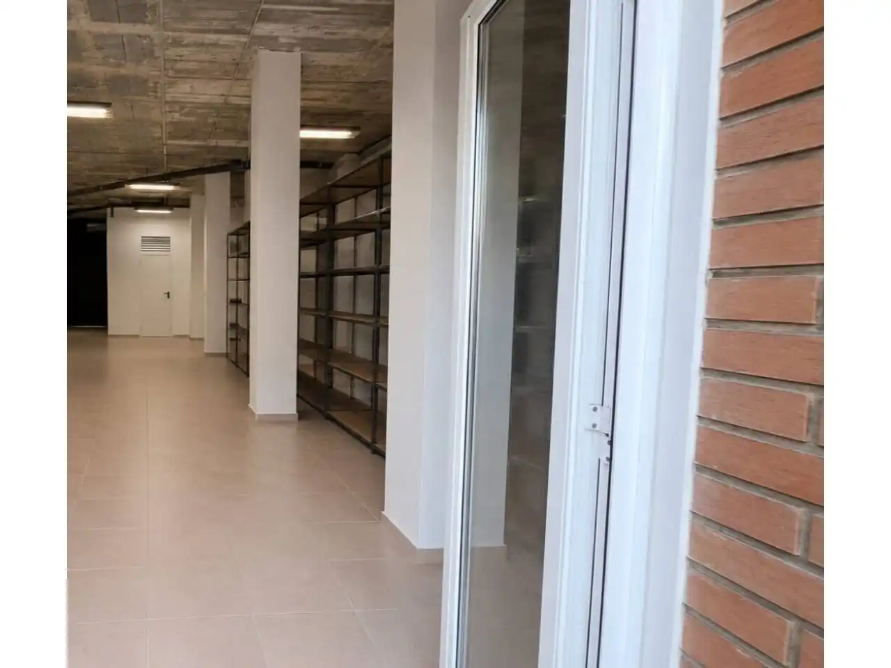 Local de alquiler en Sant Joan Despí