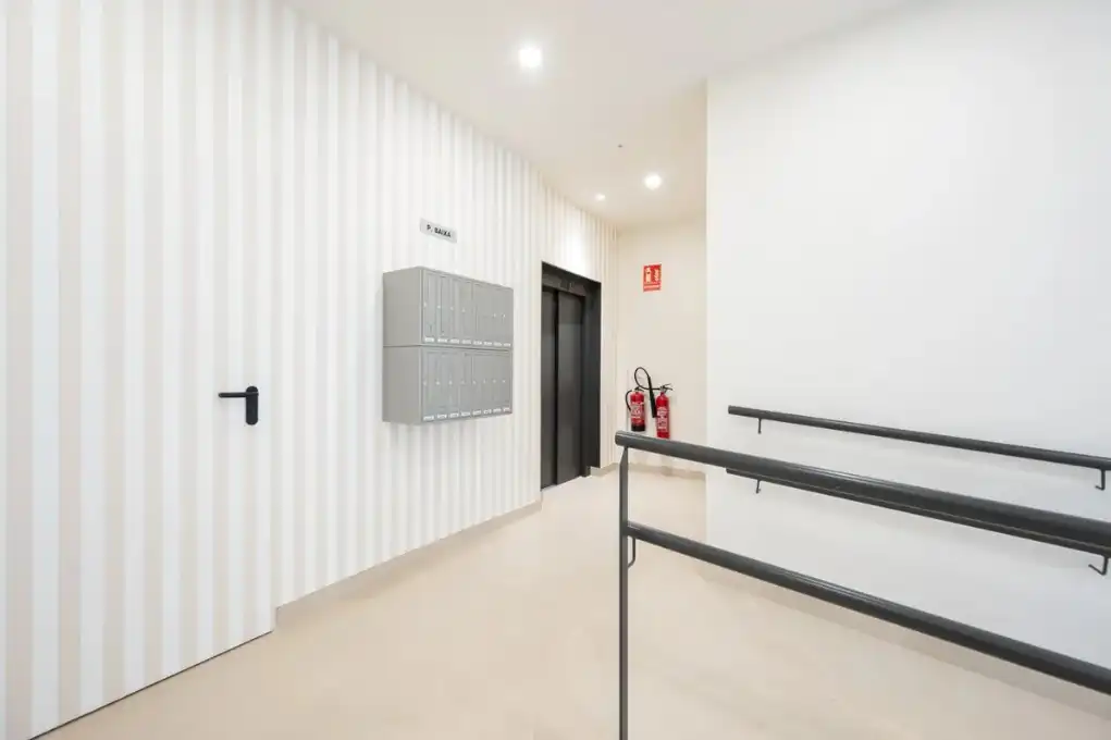 Appartement avec ascenseur à vendre à Carrer de Cèsar Martinell i Brunet 19, imagen 9