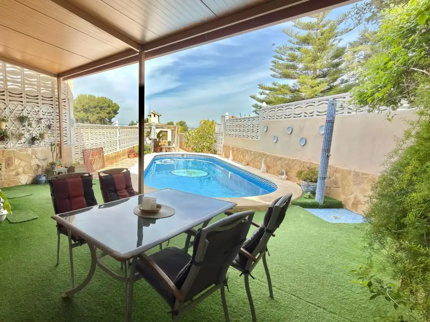 Terrassa de Casa adosada en venda en Torrent amb Aire condicionat, Piscina i Balcó