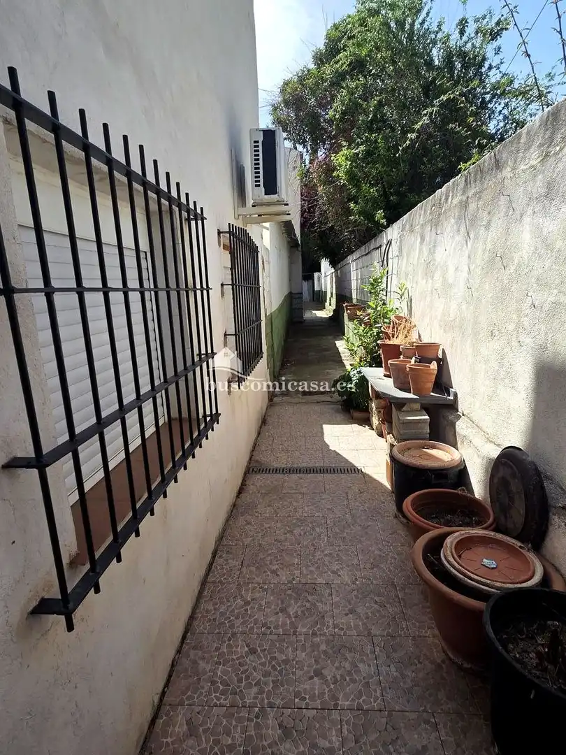 Vista exterior de Casa o xalet en venda en Pegalajar amb Aire condicionat, Terrassa i Traster