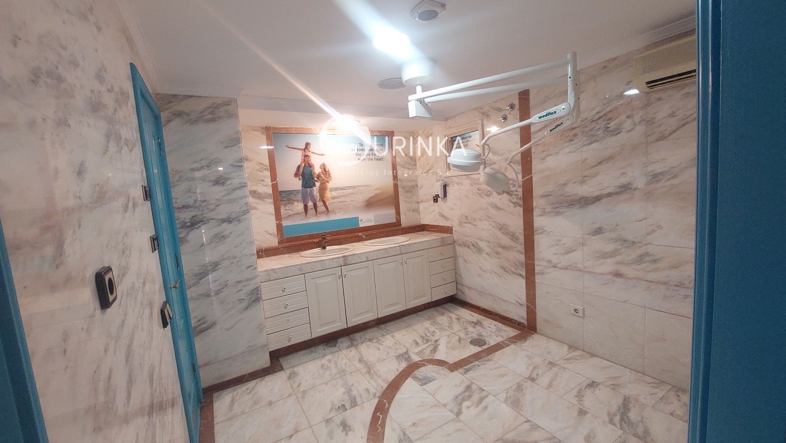 Premises to rent in San Bartolomé de Tirajana  with Air Conditioner, Terrace and Alarm