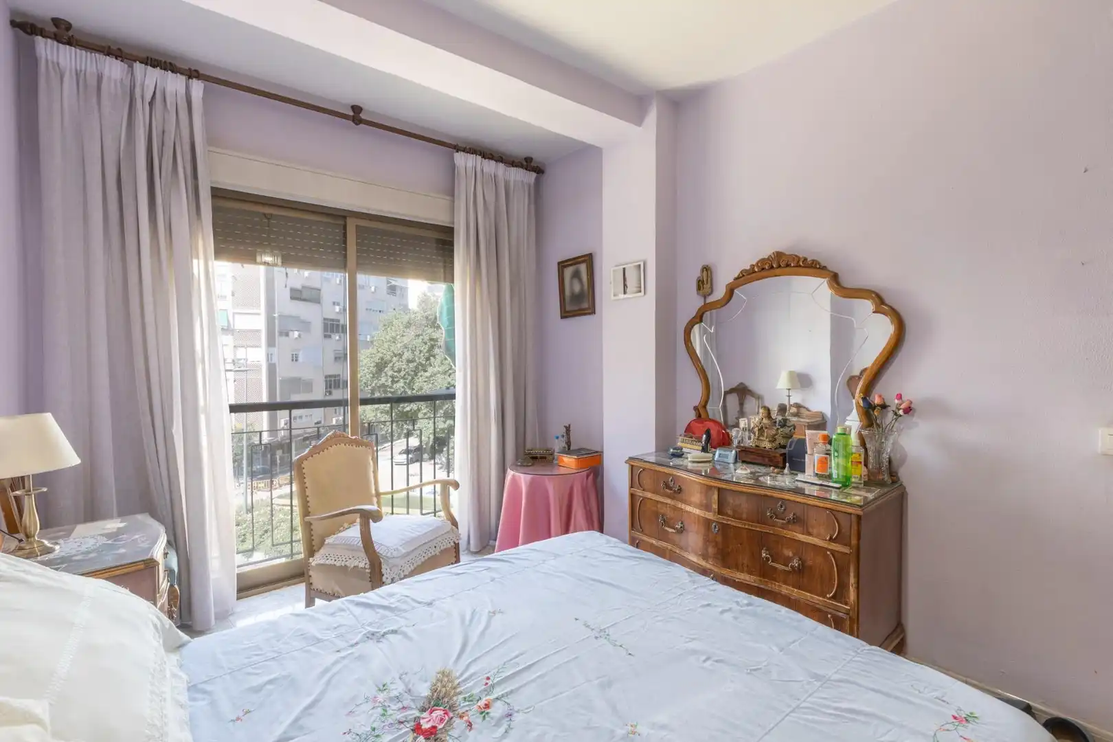 Schlafzimmer von Wohnung zum Verkauf in Granada mit Balkon
