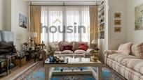 Living room of Flat for sale in  Madrid Capital  with Air Conditioner, Heating and Terrace