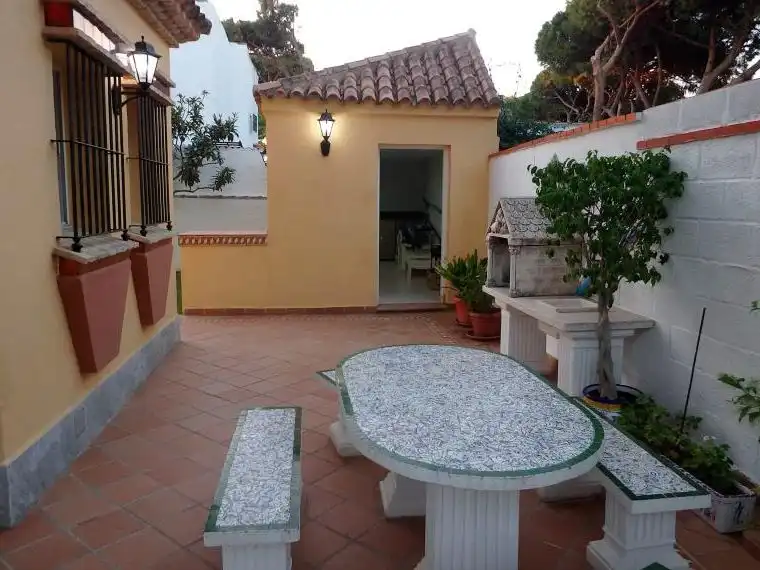 Casa amb piscina de lloguer a Calle capilla 9, imagen 2