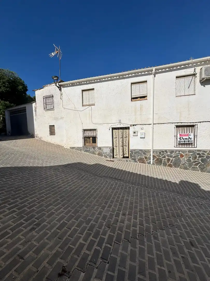 Casa en venda a Calle Escuadra