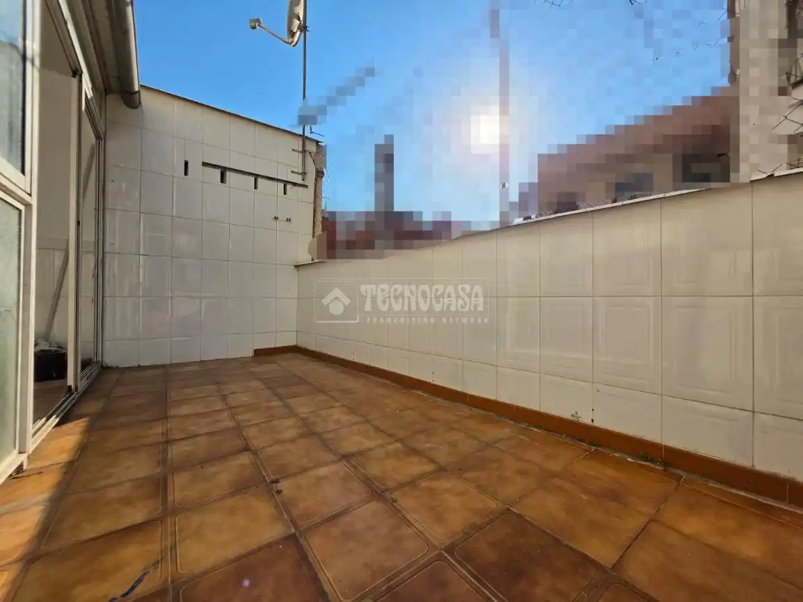 Terrassa de Pis en venda en Santa Coloma de Gramenet amb Parquet i Terrassa