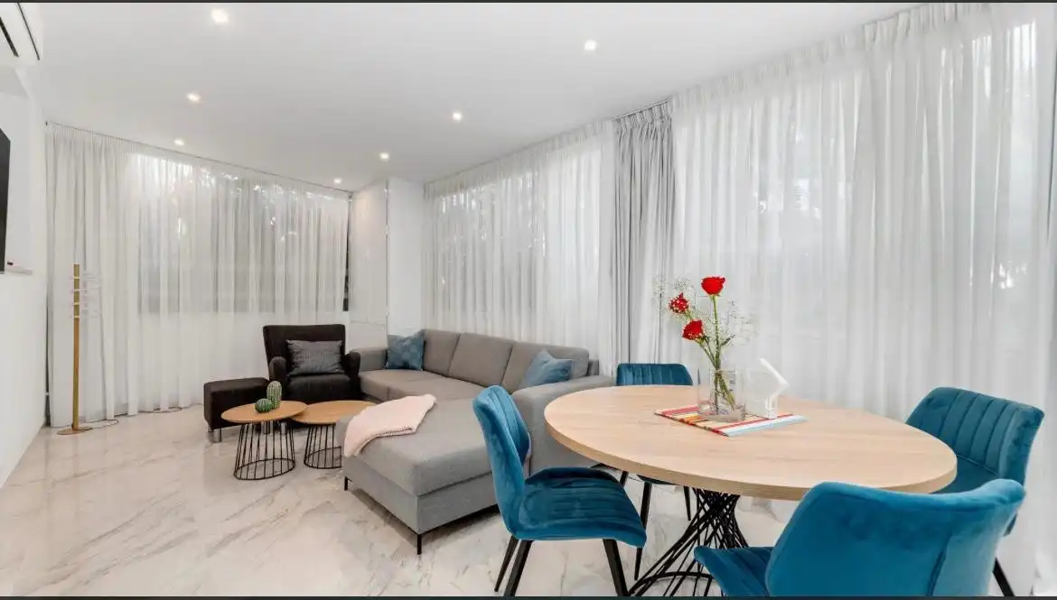 Apartamento con piscina en venta en Milla de Oro, imagen 9