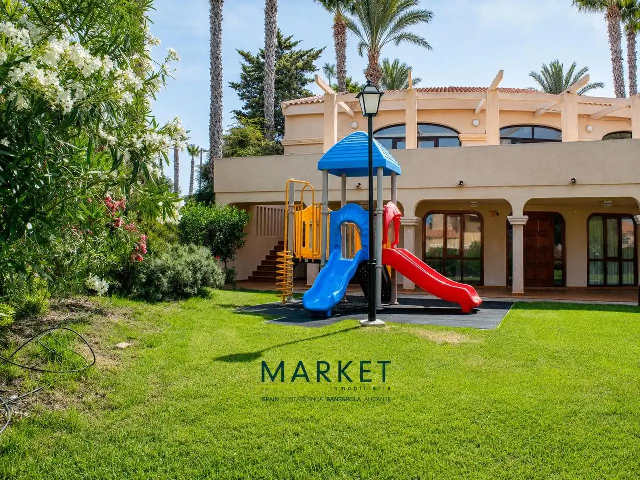 Garden of Detached homes for sale in Santa Pola  with Air Conditioner, Private garden and Parquet flooring