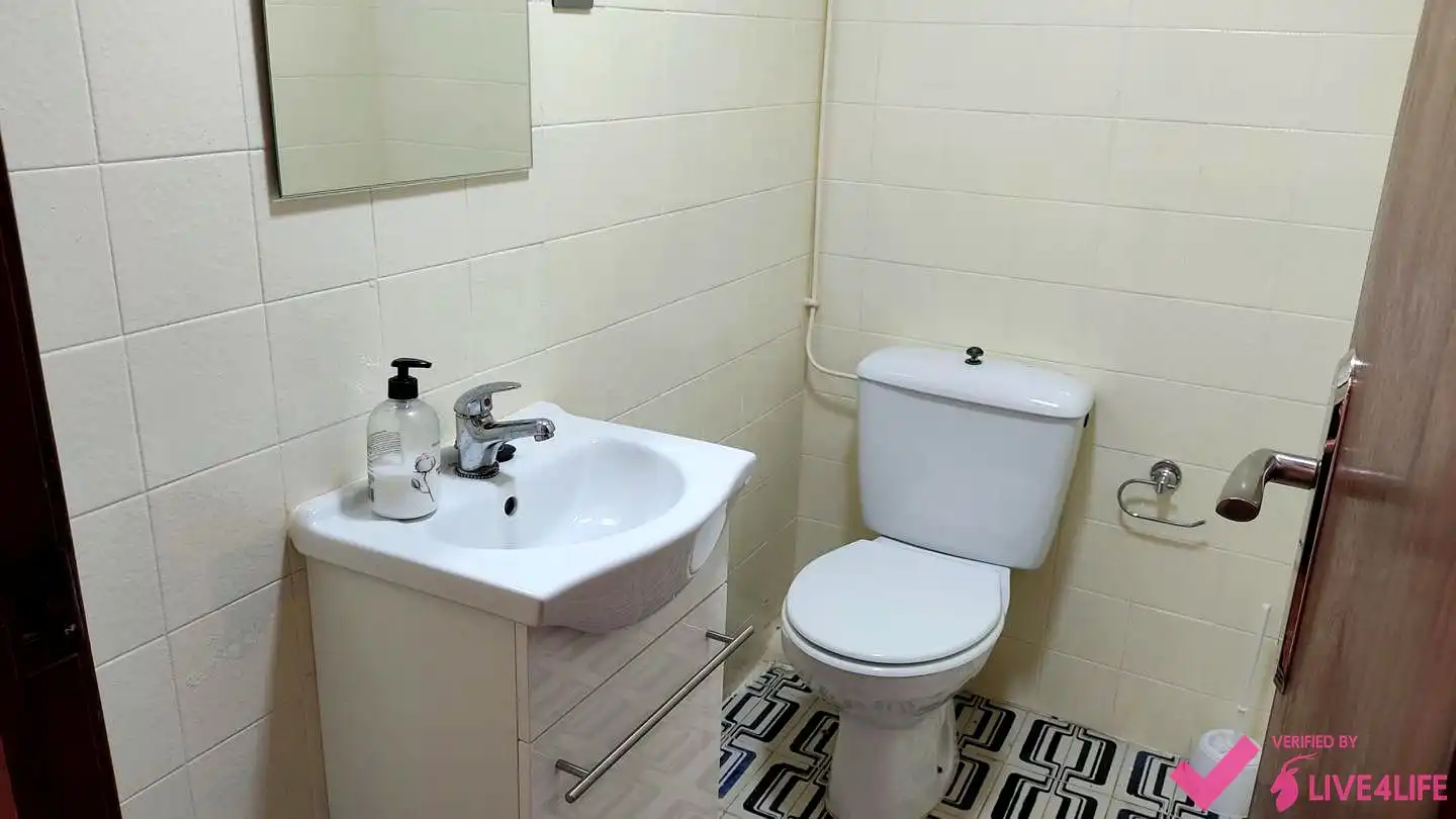 Baño de Piso de alquiler en Valencia con Aire acondicionado y Amueblado