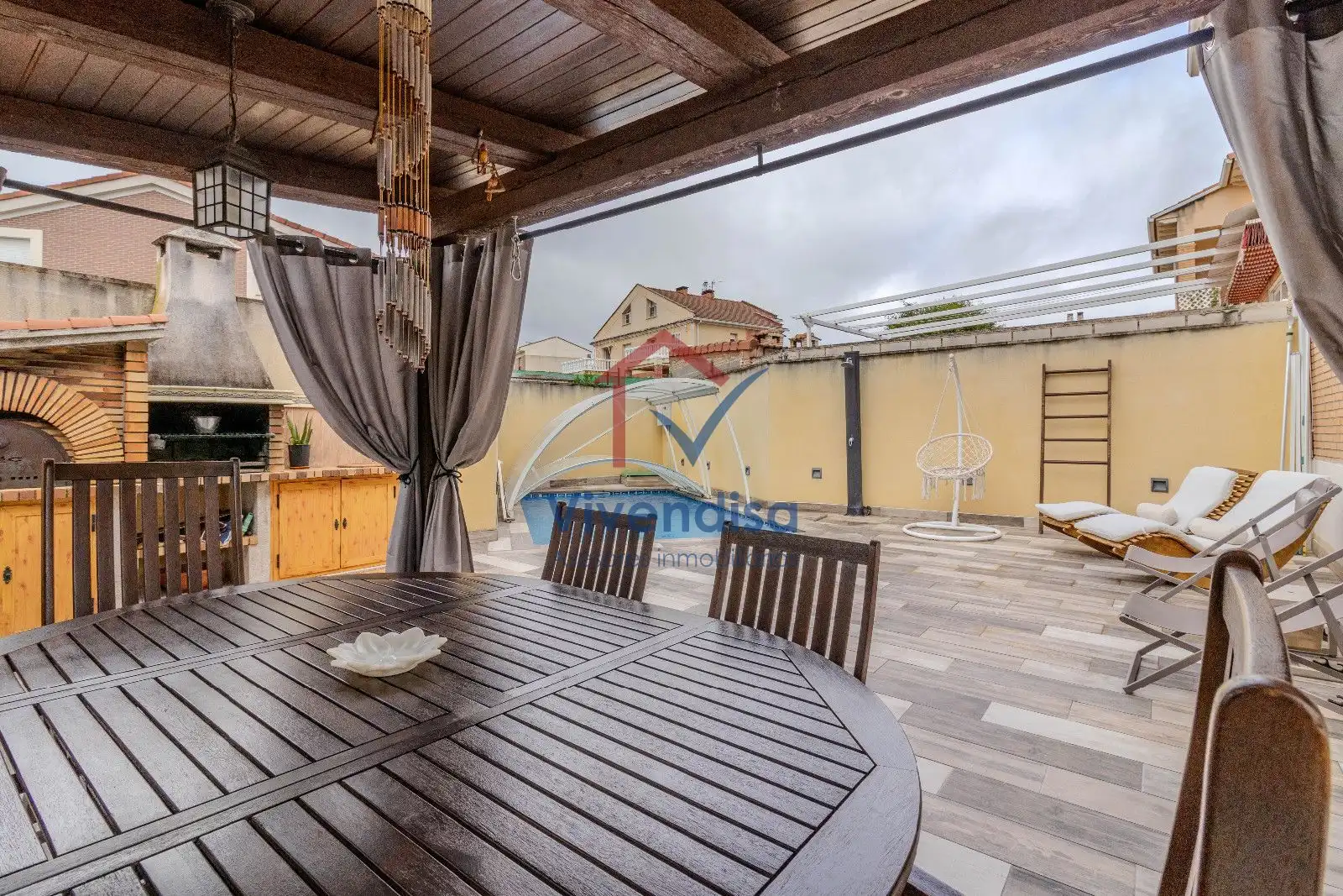 Terraza de Casa adosada en venta en Cabanillas del Campo con Terraza y Piscina
