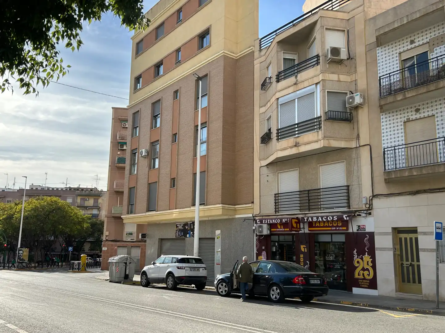 Vista exterior de Residencial en venta en Elche / Elx