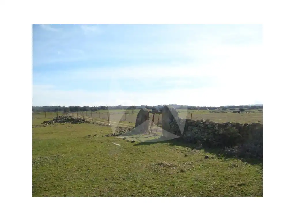 Country homes for sale in Carretera de Ibahernando, La Cumbre
