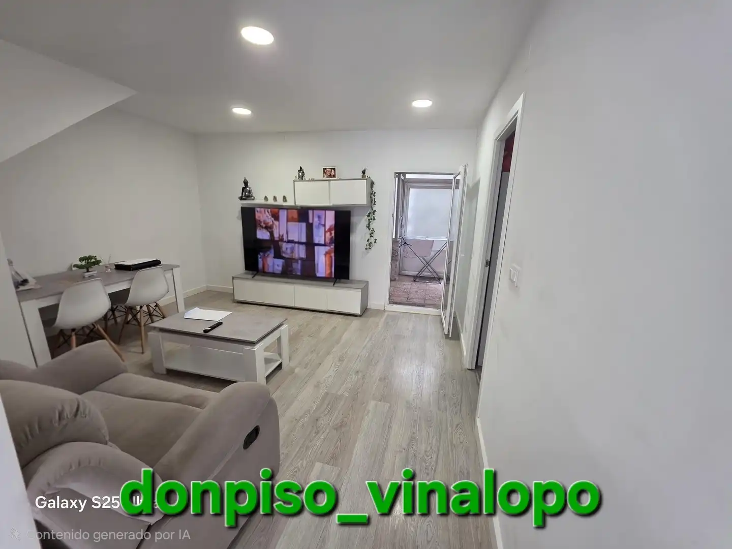 Sala de estar de Planta baja en venta en Elda con Trastero