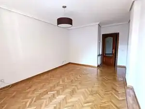Sala de estar de Piso de alquiler en Madrid con Aire acondicionado, Calefacción y Parquet