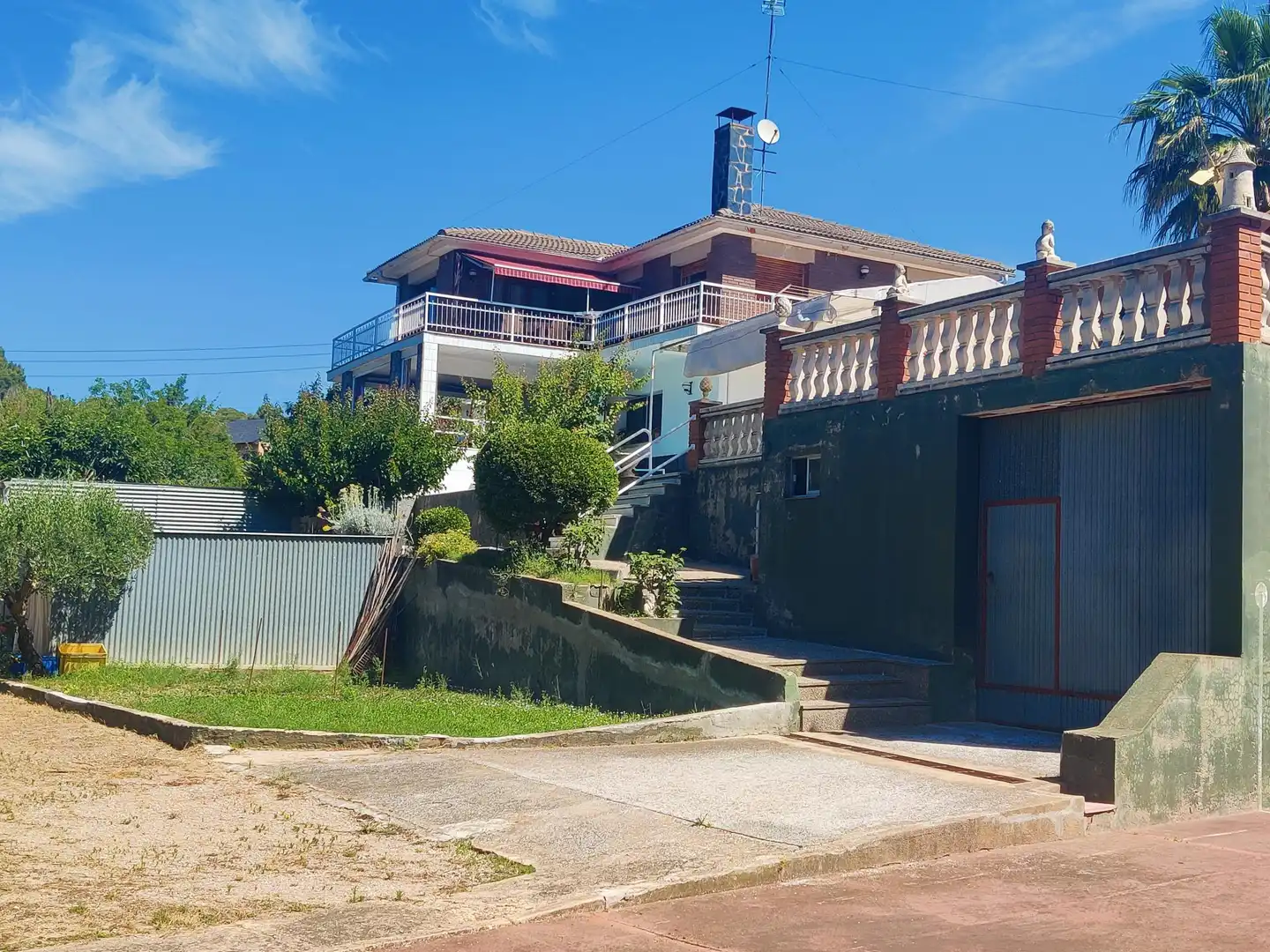 Vista exterior de Casa o chalet en venta en Lliçà d'Amunt con Calefacción y Jardín privado